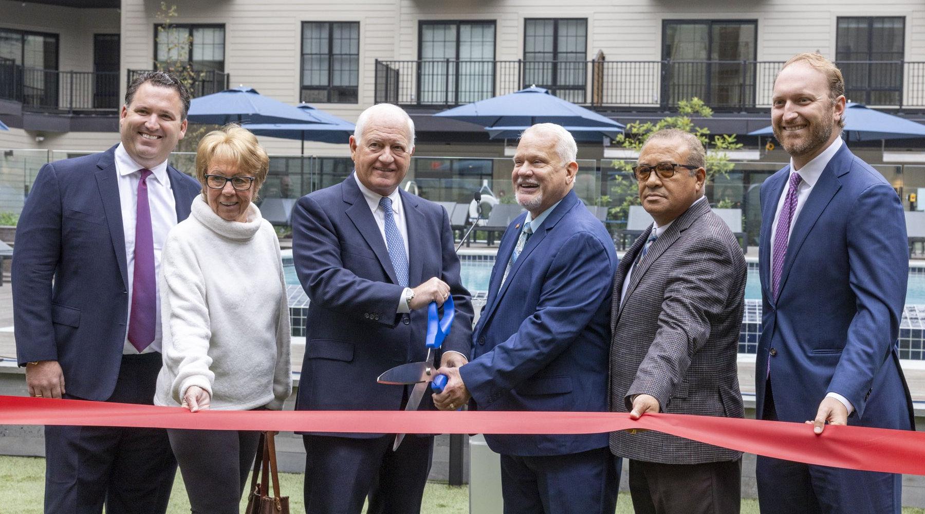 The Wyldes Ribbon Cutting Ceremony Harrison NJ Riverbend District Grand Opening Ceremony Luxury Residential Apartment Construction Advance Realty 365体育平台